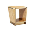 **Moderne Bijzettafel met Bamboe en Gouden Accenten**